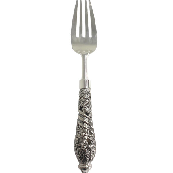 serving-fork-large-301580