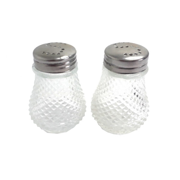 decorative-salt-amp-pepper-shaker-with-basket-340131