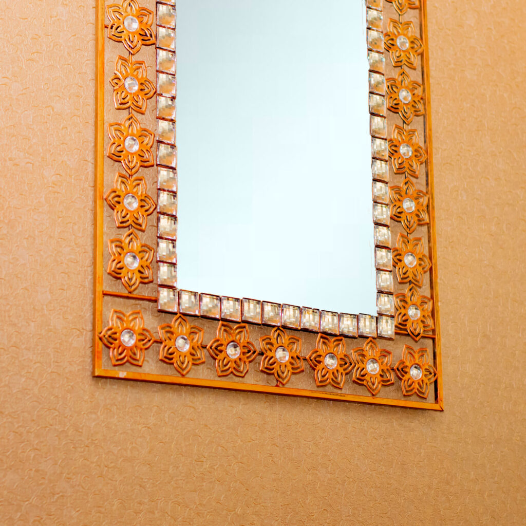 accent-wall-mirror-metal-rectangle-with-antique-copper-stones-742515