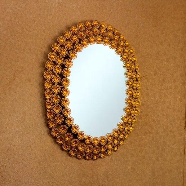 accent-wall-mirror-metal-round-with-gold-filigree-frame-and-stones-001930