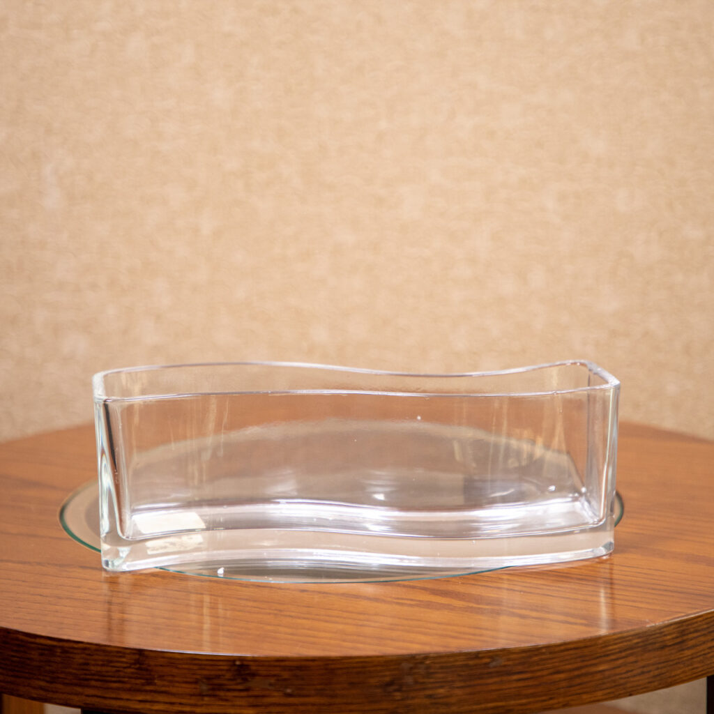 oblong-glass-vase-281220
